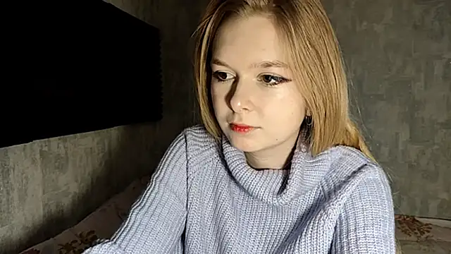 Snapshot of LiaVibes chatting on 12/19/25, 07:15 LiaVibes online show from 12/19/25, 07:15