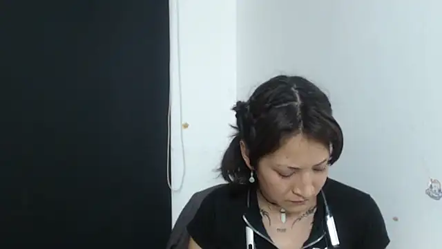 evelynesex online show from 04/14/26, 02:28