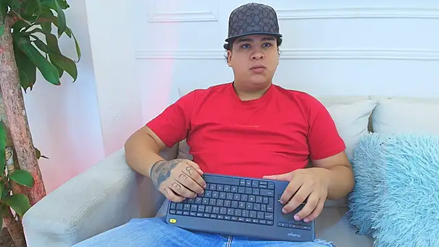 Naim Bennetsex online show from 11/22/25, 06:40