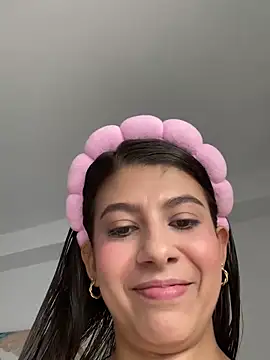 Lenapink19 online show from 10/25/25, 08:58