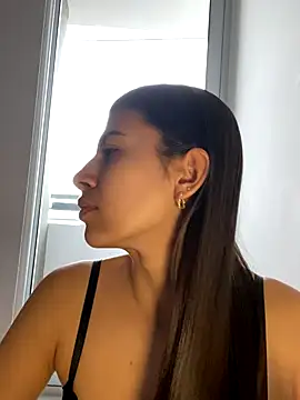 Lenapink19 online show from 11/01/25, 09:06