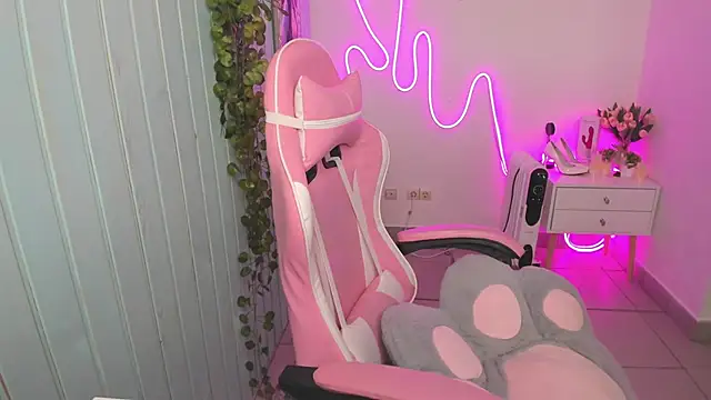 Elieiza xo online show from 11/26/25, 09:21