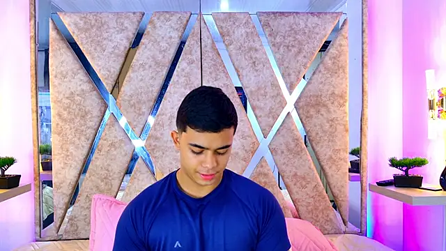 jayd muscle online show from 12/18/25, 04:51