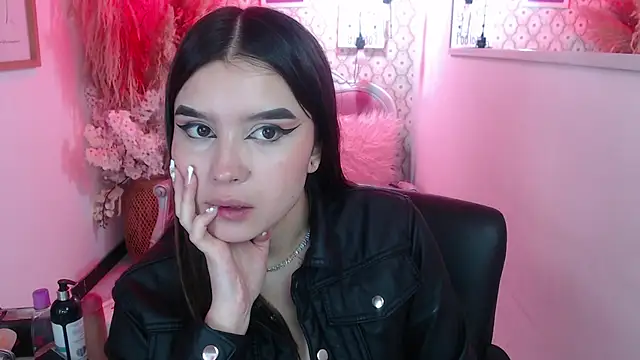 Natalie loffreda online show from 11/08/25, 08:07