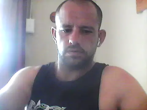 Snapshot of Lekewarmele chatting on 01/17/26, 09:03 Lekewarmele online show from 01/17/26, 09:03