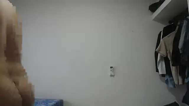 Ana ThiagoxX online show from 09/18/25, 09:06