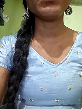 Snapshot of Telugu___Sexygirl___Naidu chatting on 05/06/26, 05:03 Telugu Sexygirl Naidu online show from 05/06/26, 05:03