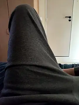 Snapshot of Tresgrossexe27 chatting on 09/23/25, 04:32 Tresgrossexe27 online show from 09/23/25, 04:32