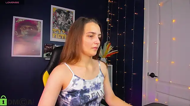 Ann Perry online show from 09/11/25, 03:06