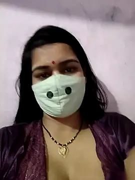 Snapshot of Riya_hot12 chatting on 09/24/25, 04:38 Riya hot12 online show from 09/24/25, 04:38