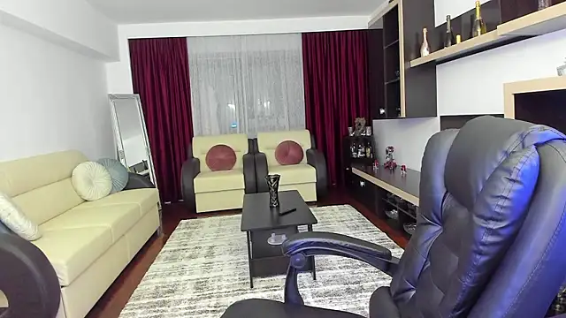 Ella sweety00 online show from 02/14/26, 11:45