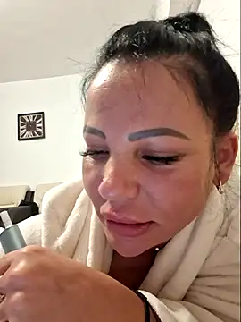 Ella sweety00 online show from 04/18/26, 07:58