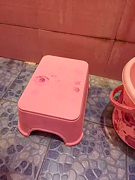 Snapshot of Alimbaby chatting on 09/23/25, 09:34 Alimbaby online show from 09/23/25, 09:34