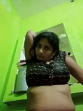 Snapshot of Hot-piuy chatting on 09/10/25, 08:20 Hot-piuy online show from 09/10/25, 08:20