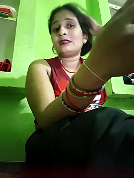 Snapshot of Hot-piuy chatting on 09/22/25, 05:04 Hot-piuy online show from 09/22/25, 05:04