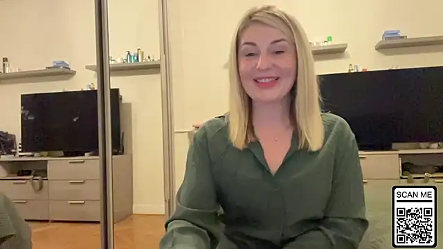 Snapshot of Blondie_xoxoxo chatting on 05/11/26, 07:11 Blondie xoxoxo online show from 05/11/26, 07:11