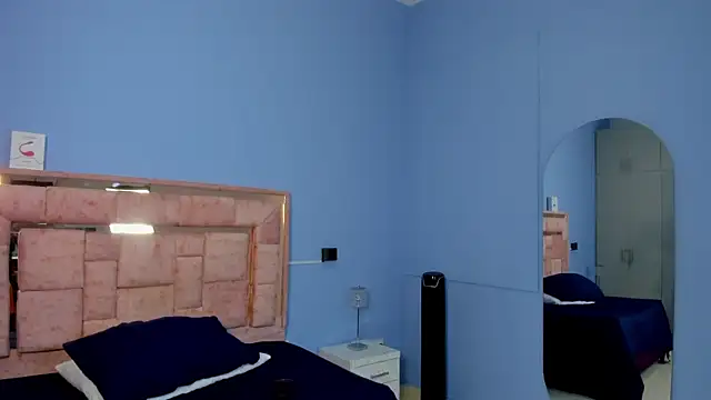 LICKY LOV online show from 09/11/25, 03:06