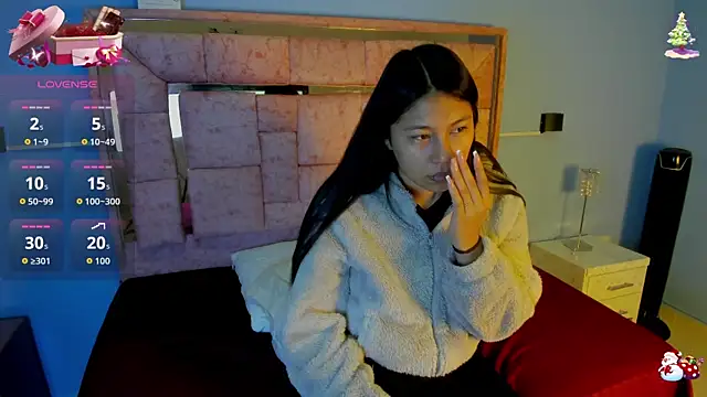 LICKY LOV online show from 10/02/25, 03:13