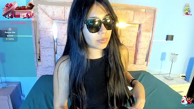 LICKY LOV online show from 02/18/26, 03:24