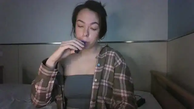 Snapshot of Kitty5348 chatting on 01/08/26, 07:54 Kitty5348 online show from 01/08/26, 07:54