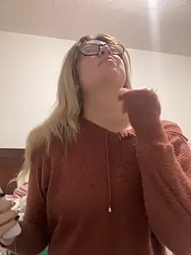 Blair Bunnyy online show from 11/16/25, 06:52