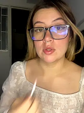 Blair Bunnyy online show from 12/02/25, 07:57