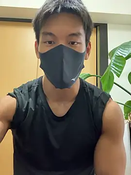 masucle216 online show from 10/21/25, 04:02