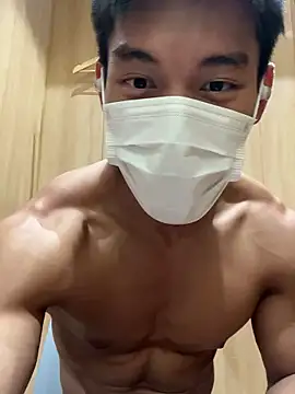 masucle216 online show from 11/09/25, 02:48