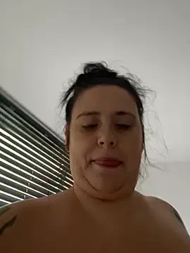 Charsworld online show from 10/01/25, 11:27