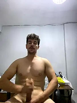 Snapshot of 23cmturkishD chatting on 10/24/25, 04:03 23cmturkishD online show from 10/24/25, 04:03