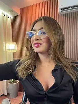 jenn fit online show from 04/12/26, 02:38