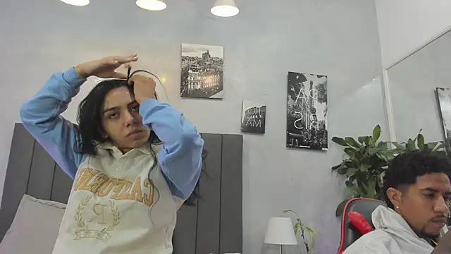 violet and myers online show from 09/30/25, 11:26