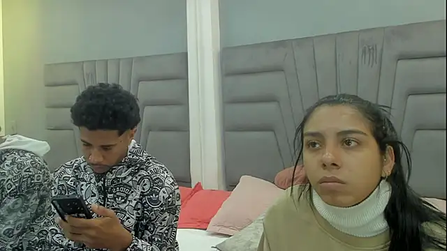 violet and myers online show from 10/07/25, 11:51