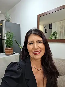 Snapshot of swity_foster chatting on 04/26/26, 02:48 swity foster online show from 04/26/26, 02:48
