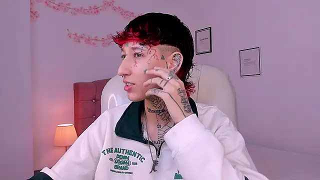 Luci Rose online show from 03/30/26, 08:21