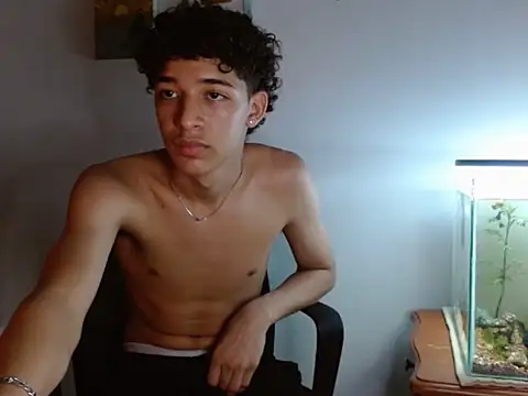 Xtremeplay 18 online show from 09/11/25, 06:30