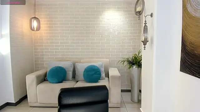 NataliaGaret online show from 04/19/26, 10:14