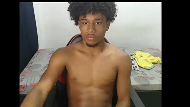 Snapshot of Dante_starhot chatting on 10/27/25, 01:09 Dante starhot online show from 10/27/25, 01:09