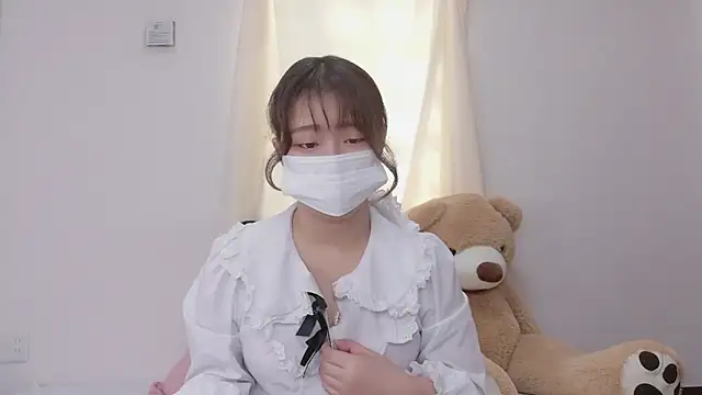 Snapshot of Mio_781 chatting on 11/06/25, 05:30 Mio 781 online show from 11/06/25, 05:30