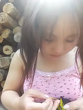 EllyBaby20 online show from 04/06/26, 07:20