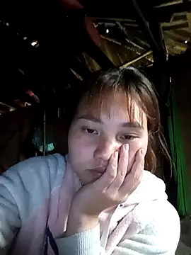 Snapshot of EllyBaby20 chatting on 05/09/26, 06:18 EllyBaby20 online show from 05/09/26, 06:18