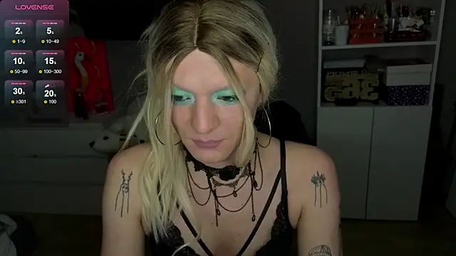 Kkkylie online show from 02/17/26, 02:08