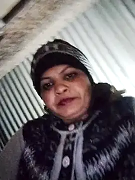 Snapshot of Bhavna_hot chatting on 12/20/25, 02:24 Bhavna hot online show from 12/20/25, 02:24