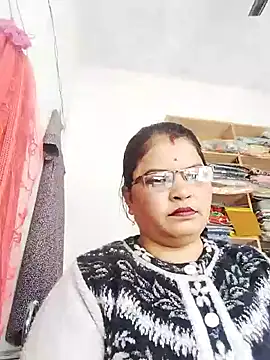 Snapshot of Bhavna_hot chatting on 12/22/25, 09:28 Bhavna hot online show from 12/22/25, 09:28