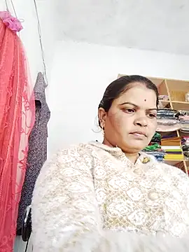 Snapshot of Bhavna_hot chatting on 01/09/26, 08:50 Bhavna hot online show from 01/09/26, 08:50