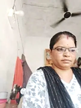 Snapshot of Bhavna_hot chatting on 06/25/26, 09:14 Bhavna hot online show from 06/25/26, 09:14