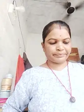 Snapshot of Bhavna_hot chatting on 07/02/26, 10:21 Bhavna hot online show from 07/02/26, 10:21