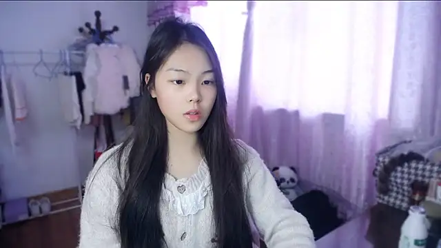 yao-yao  online show from 11/30/25, 06:06