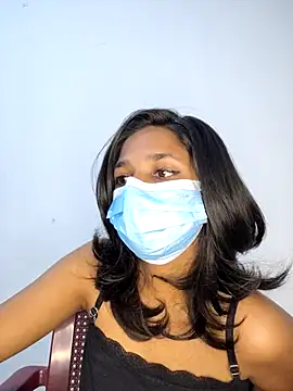 Minu Cam online show from 04/12/26, 01:10