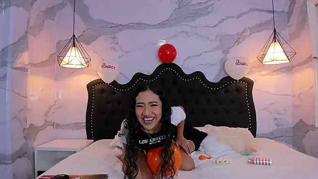 anna2809 online show from 09/28/25, 01:05